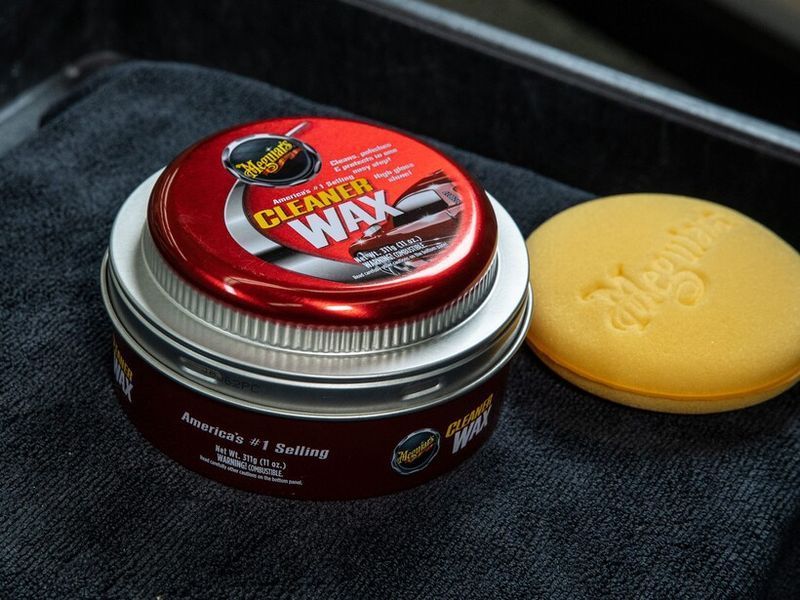 Очищувальний твердий віск Meguiar's A1214 Cleaner Wax Paste, 311 г A1214-734 фото Merkus detailing