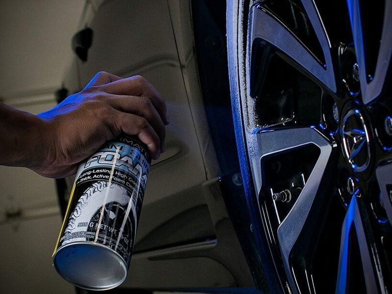 Пена для ухода и блеска шин Meguiar's G210419 Ultimate Insane Shine Foam, 538 г G210419-2029 фото Merkus detailing