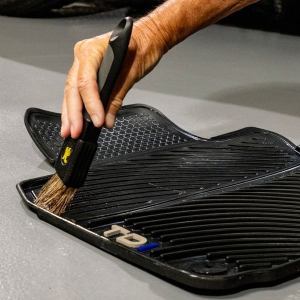 Средство для защиты салона с роскошным матовым эффектом Meguia&rsquo;s G262116 Gold Class Luxury Matte, 473 мл. G262116-3358 фото Merkus detailing