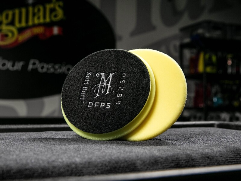 Полірувальний круг середньої жорсткості поролоновий Meguiar's DFP5 DA Soft Buff Foam Polishing Pad 5 '', 12.7 см DFP5-1975 фото Merkus detailing