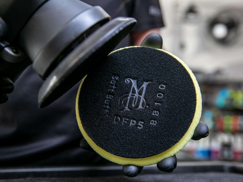 Полірувальний круг середньої жорсткості поролоновий Meguiar's DFP5 DA Soft Buff Foam Polishing Pad 5 '', 12.7 см DFP5-1975 фото Merkus detailing